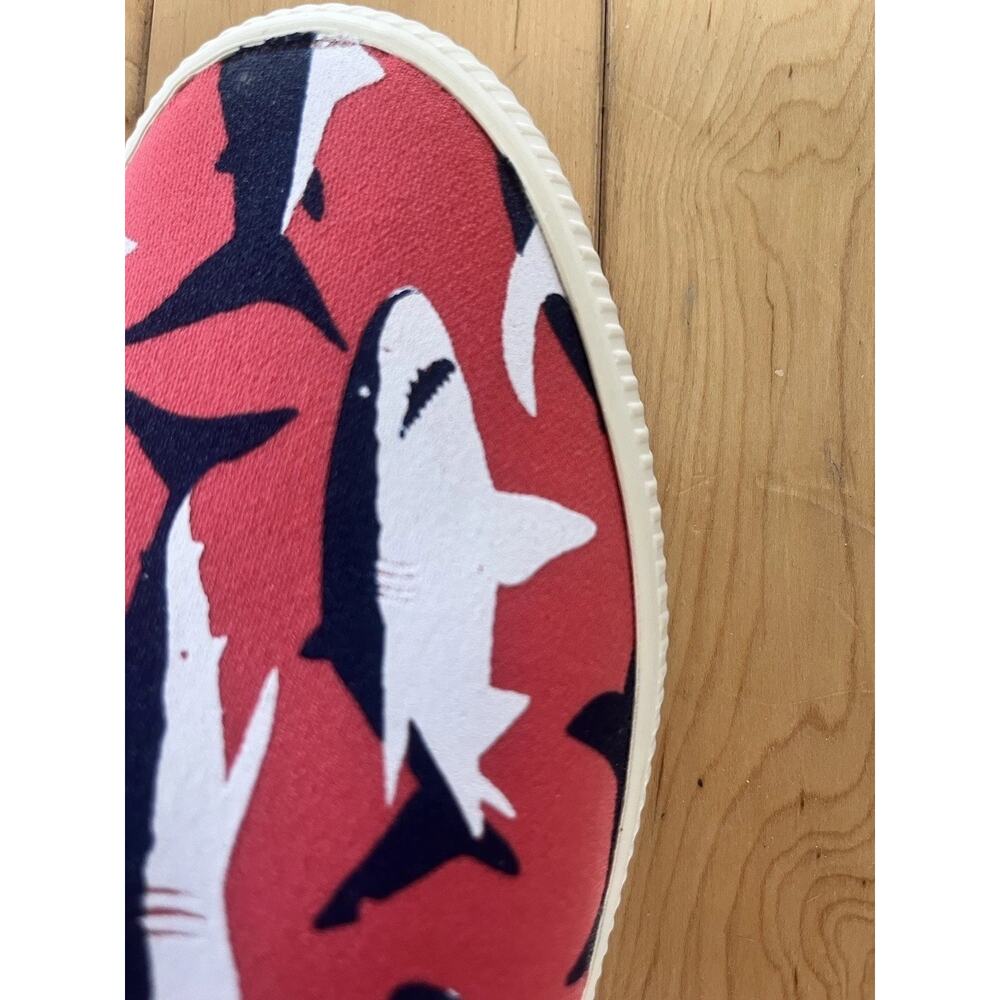 Mini Boden Water Sand Shoes Shark Slip On Ready for Outdoors! EU 37 Boys 5.5 - Picture 5 of 5